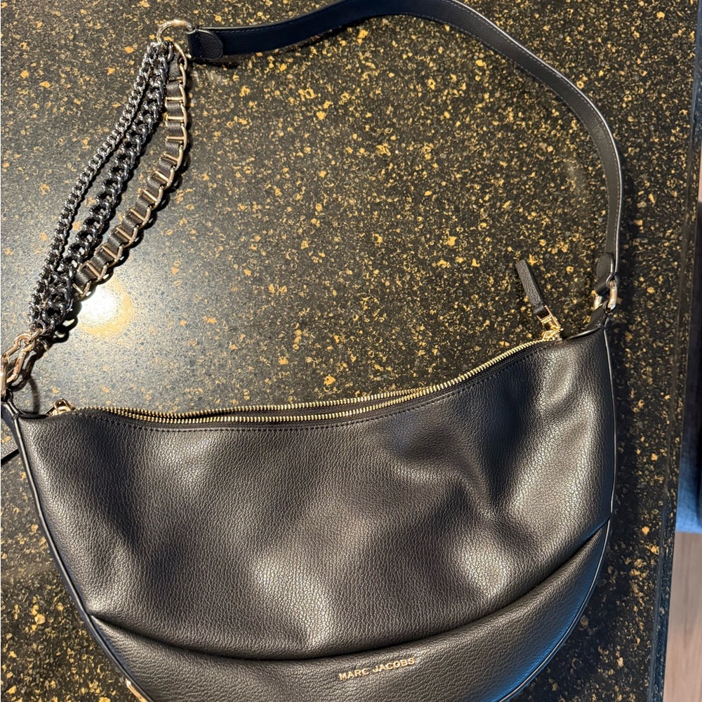 Marc Jacobs Black Leather Eclipse Shoulder Bag